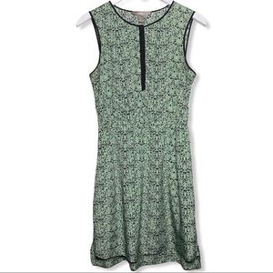 5/$25 | Forever 21 Sleeveless Casual Dress